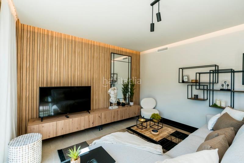 Foto 8aa0aee4-b49d-4050-9a25-ae32220400aa. Dachwohnung mit parking pool in Las Brisas Marbella