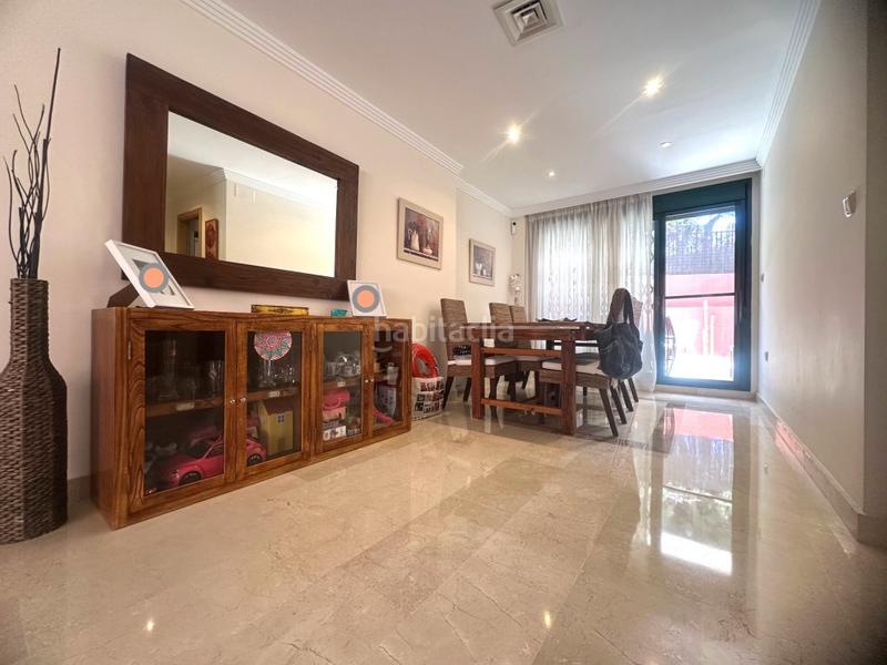 Foto 41cd3c42-f189-43a0-8c0b-7cd02ced314f. Apartment with parking pool in Marbesa Marbella