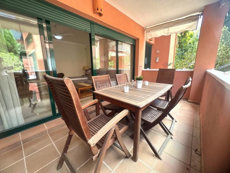 Foto f228372a-fde6-43e0-81e8-1d82369957f6. Apartment with parking pool in Marbesa Marbella