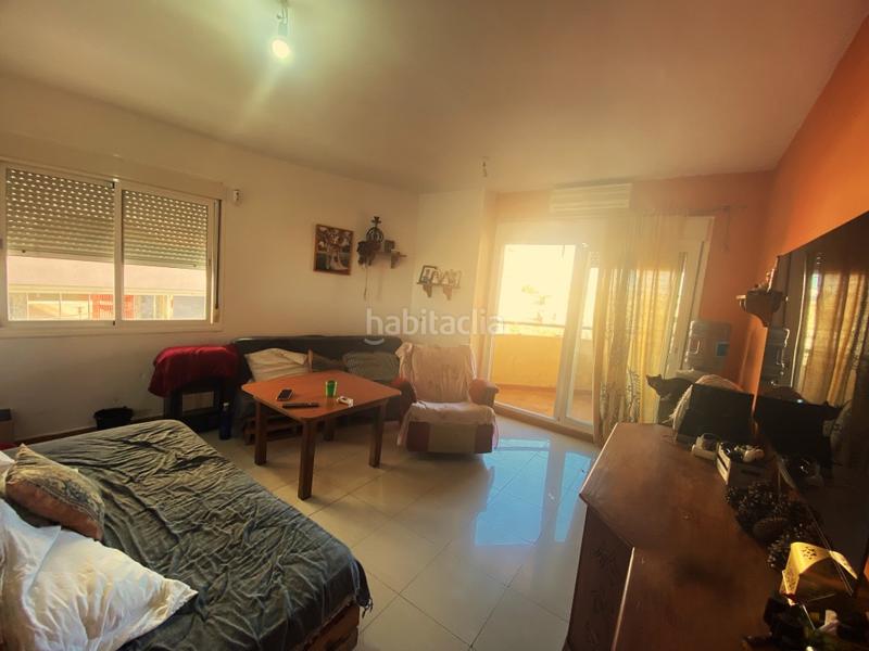 Foto 283ab2ea-84d9-460a-a4d0-cbd5de039817. Apartamento en Centro ciudad Fuengirola