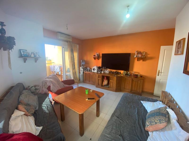 Foto 7cc20c9e-3127-48c2-b000-a0ecbaa17264. Apartamento en Centro ciudad Fuengirola