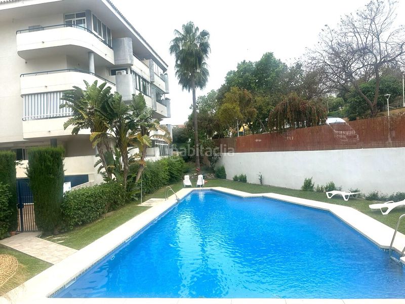 Foto 789b0d1a-229b-4241-bdc2-9ce8335a6782. Apartament amb aparcament piscina a Centro ciudad Fuengirola