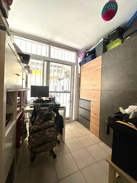 Foto ee33e45f-443b-4c84-bc66-5bf4010c2b3e. Apartament amb aparcament piscina a Centro ciudad Fuengirola