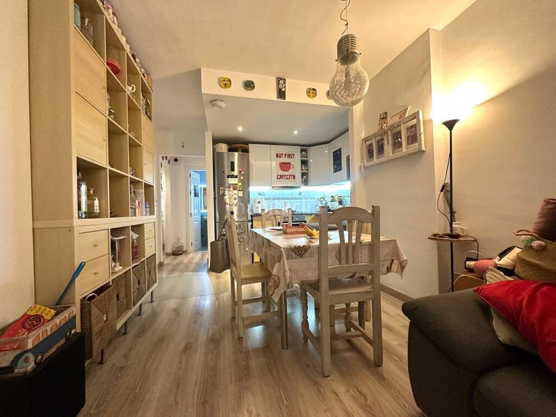 Foto f4aaa9f8-68fa-4c43-84c9-01f26c508868. Apartament amb aparcament piscina a Centro ciudad Fuengirola
