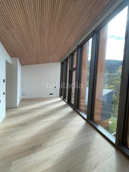 Foto 6a55a4aa-b6ba-4ccd-9865-084c832ec3ae. Casa adosada casa de lujo a estrenar en L´Aldosa-Anyós La Massana