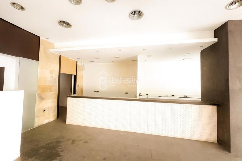 Foto 68dc37f2-6783-430c-a24f-4354f3b1a4a7. Local comercial a Avenida Juan Diego Bormujos