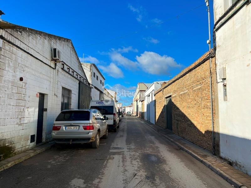 Foto 0108f965-185a-465b-9ae2-3c74534f4aaa. Nave industrial en Pilas