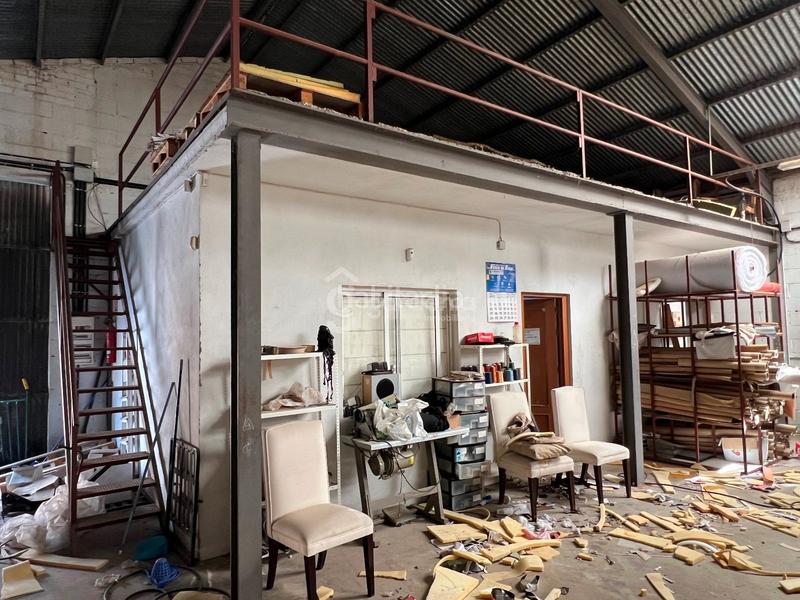 Foto 719b4e68-5b98-4249-ab2a-18ff730a6bfc. Nave industrial en Pilas