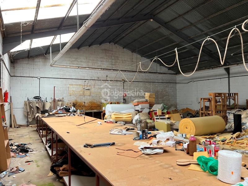 Foto b6ef574c-3e93-4ce7-8009-370742bc00d8. Nave industrial en Pilas