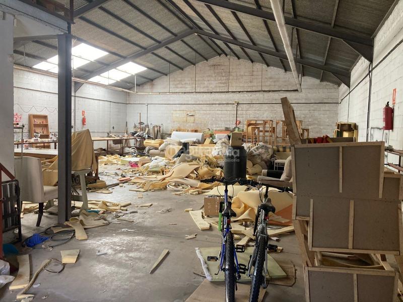 Foto e51ac039-2510-4973-8d67-462f41d4d2e8. Nave industrial en Pilas