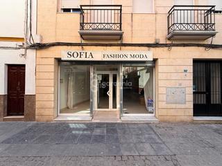 Lloguer Local Comercial  Mendez nuñez. En coria del rio
