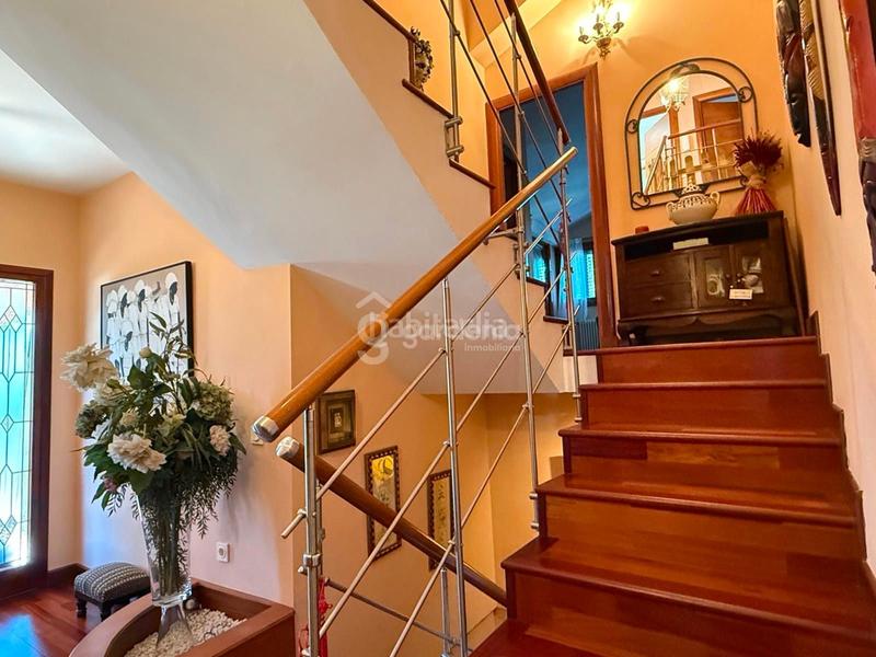 Foto 89159ad9-3131-498f-b6d0-e30d02317cad. Chalet avec chauffage parking piscine dans Santa Eufemia Tomares