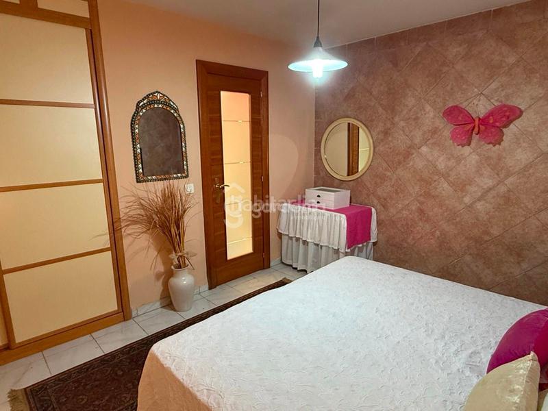 Foto c784eb4d-cd7b-4f5c-9ec0-ffef593fc54f. Chalet avec chauffage parking piscine dans Santa Eufemia Tomares