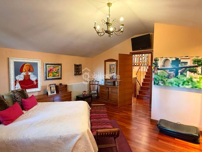 Foto d17f8817-8d1c-40d2-923b-675f0e5e3417. Chalet avec chauffage parking piscine dans Santa Eufemia Tomares