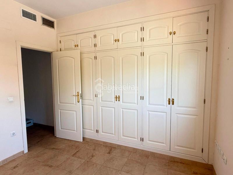 Foto 0f058b41-e6d3-473b-8bdf-1a0f6037e485. Casa  en venta con piscina comunitaria en Espartinas pueblo Espartinas
