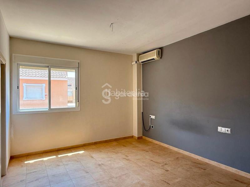 Foto 8c7bf5ea-51fa-454e-abda-6b5c59984bae. Casa  en venta con piscina comunitaria en Espartinas pueblo Espartinas