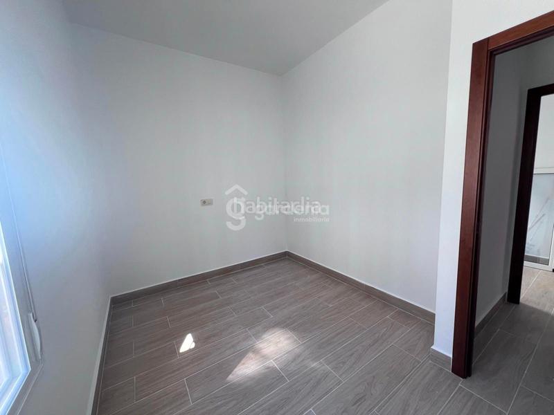 Foto 66d5037c-3602-4a75-9a4f-883a9246b110. Affitto appartamento in Cruz Roja Sevilla