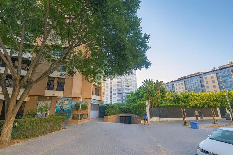 Foto 084315fc-a5d0-4b43-a3d6-eeadc8306c32. Rent flat with heating pool in San Bernardo Sevilla