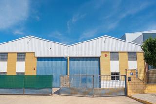 Bâtiment à usage industriel  Brujula. Oportunidad estratégica en parque pisa  nave versátil en c brúju