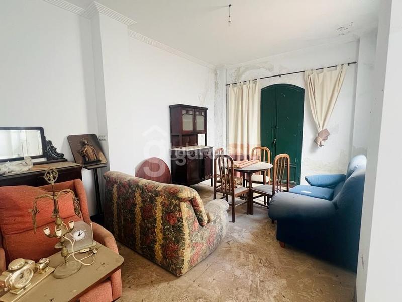 Foto 21aaa516-7938-4815-9203-86eecf966854. Haus mit parking in Coria del Río