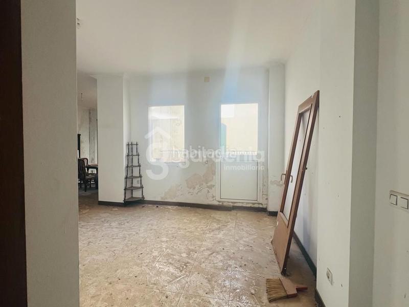 Foto 38d13e8d-be71-4aa3-abf6-2c82ab9e6958. Haus mit parking in Coria del Río