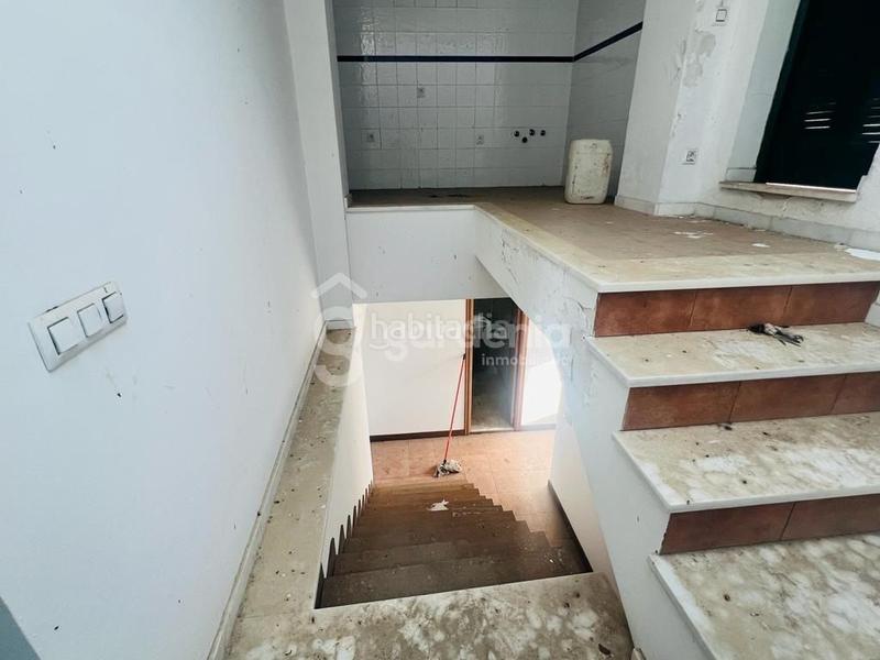 Foto 3b7ecdb4-7f5f-47d3-93f7-6cac999a544d. Haus mit parking in Coria del Río