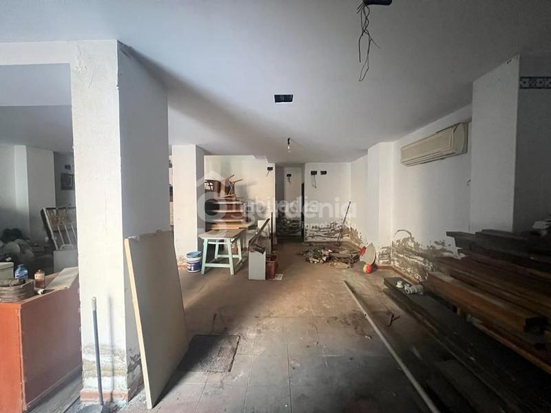 Foto ae2b587e-fb43-42d2-b2ab-323bd5c1bdb4. Haus mit parking in Coria del Río