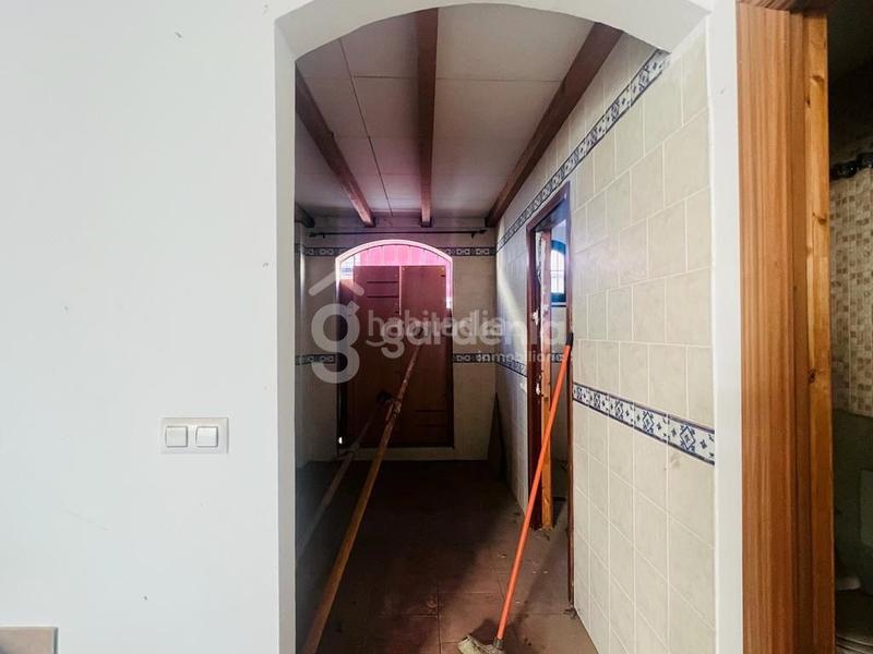 Foto fa2bebf8-3521-48f5-832b-8b15959967e0. Haus mit parking in Coria del Río