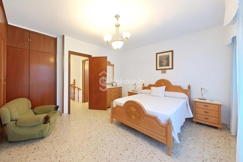 Foto cf59f169-992f-4f7d-bc6f-18dc42a84e63. Maison dans Las Almenas Tomares