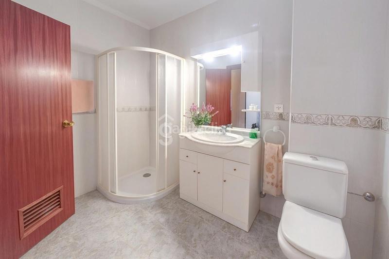 Foto f98d5453-6d47-414c-a6bb-538378df5952. Maison dans Las Almenas Tomares