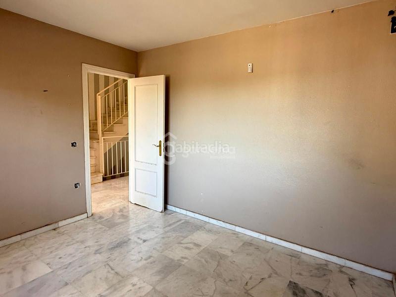 Foto d1c5ffc9-8f67-4c9a-8322-346c0f51e45e. Casa a schiera in Espartinas pueblo Espartinas