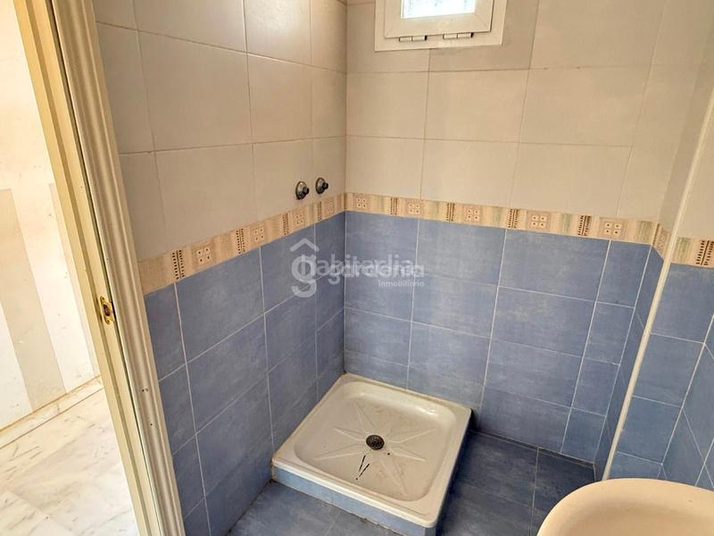 Foto da553d18-2b60-4bc9-9732-03995fbe97a4. Casa a schiera in Espartinas pueblo Espartinas