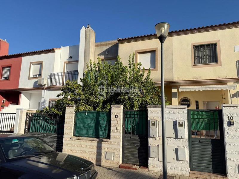 Foto 115906a4-2863-4263-9dc7-255bf98f217d. Maison jumelée dans Aznalcázar