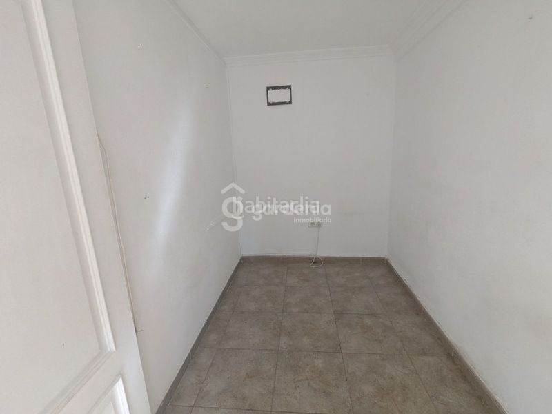 Foto 59bd58ec-1c2b-430d-9875-d03f433fc347. Pis a San Pablo Sevilla