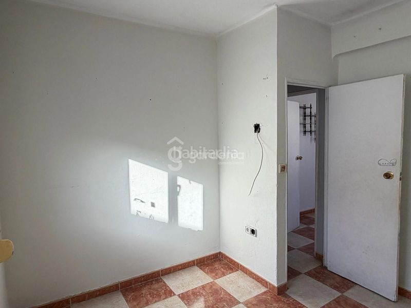 Foto 435a696f-c051-48b8-9901-48aa4d4388b7. Pis a Cruz Roja Sevilla