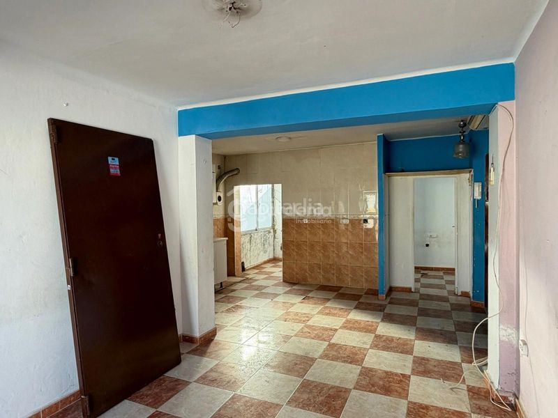 Foto 908472bc-9ae7-4b34-b67c-c756c7177d31. Pis a Cruz Roja Sevilla