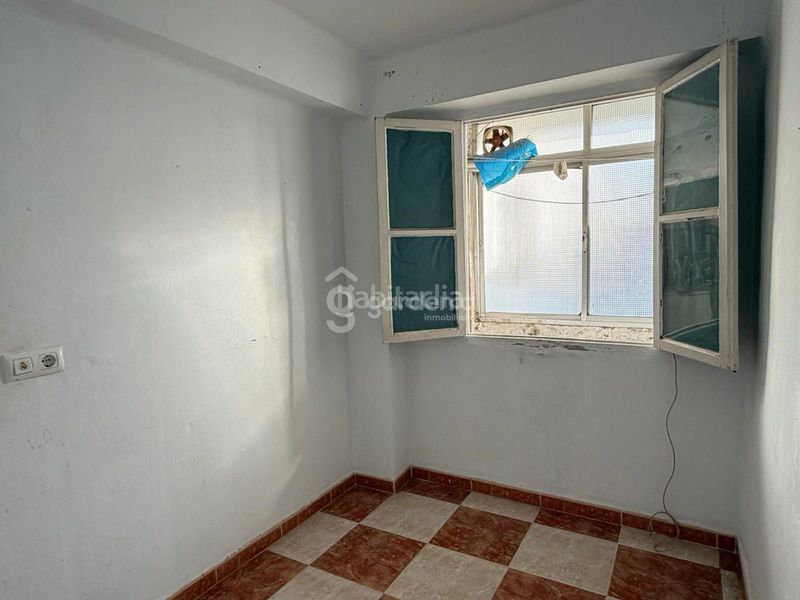 Foto ea78cec9-ecaf-403d-80f5-6da0073d8994. Pis a Cruz Roja Sevilla