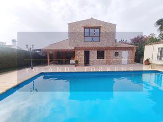 Xalet en La Paz. Chalet de 4 habitaciones