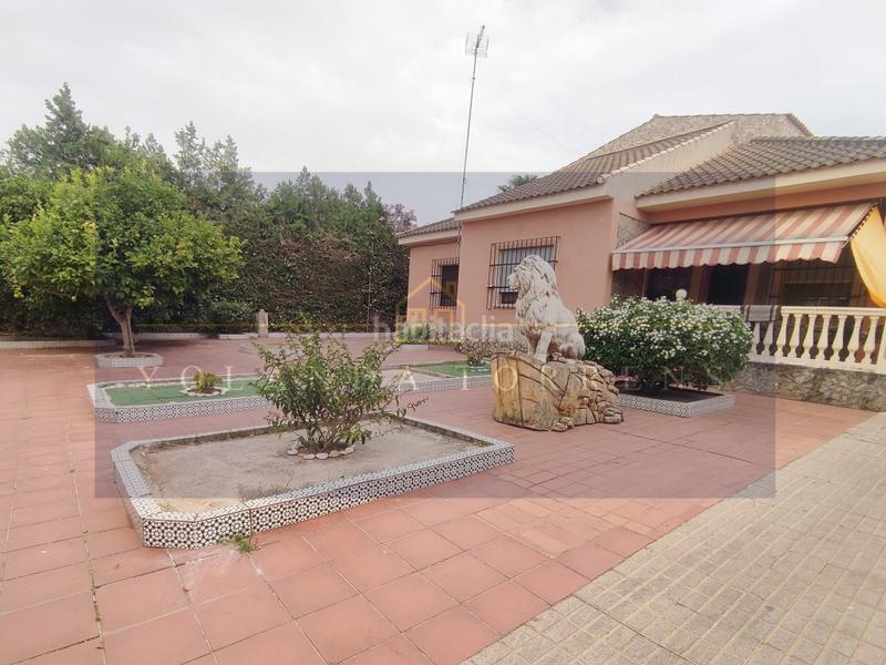 Foto 777026a6-71a5-4823-a97a-27c997217732. Chalet mit parking pool in La Paz Alcalá de Guadaira