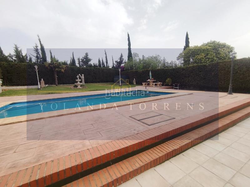 Foto 8ca2a14c-fdef-4229-83ac-f4f1f9ba9840. Chalet mit parking pool in La Paz Alcalá de Guadaira