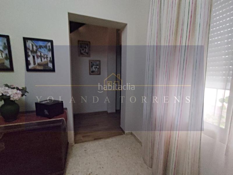 Foto 93b8fc7f-466a-4350-b5a1-721101d5f437. Chalet mit parking pool in La Paz Alcalá de Guadaira