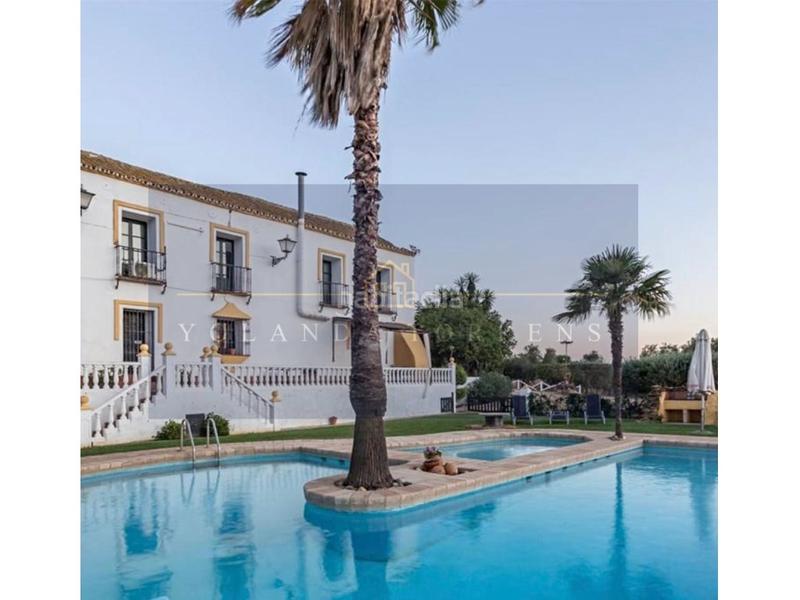 Foto 490c9055-8527-41eb-94cb-9ec7d523ac4d. Haus mit pool in La Paz Alcalá de Guadaira