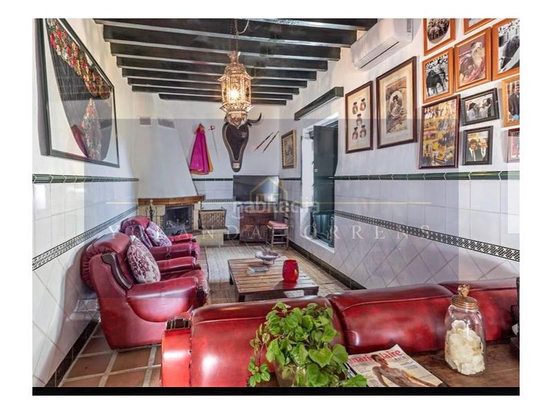 Foto b5eb57d3-e5cb-4505-8c27-2924d496ea31. Haus mit pool in La Paz Alcalá de Guadaira