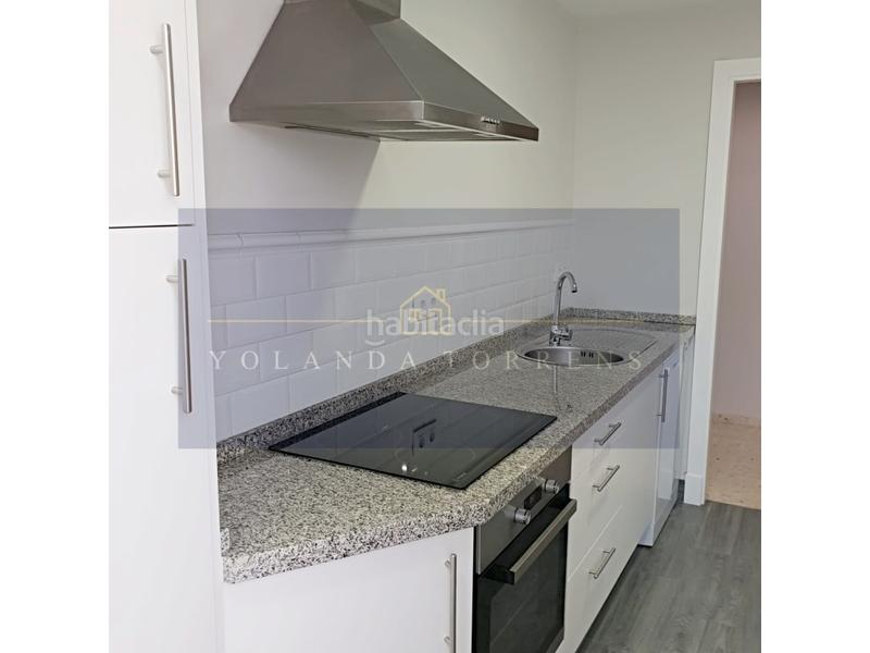 Foto 8d1f181c-4774-4355-b007-9b462df7b7c0. Pis amb aparcament piscina a La Paz Alcalá de Guadaira