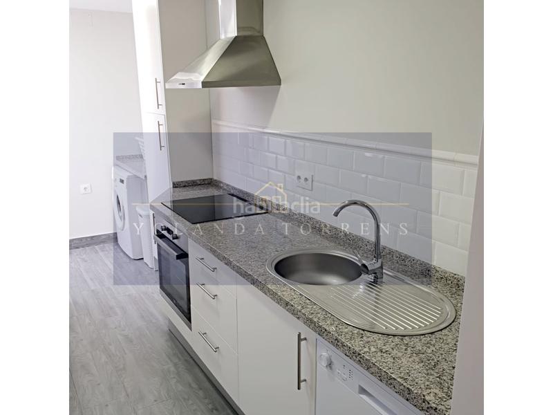 Foto bbbedb1c-9d39-4060-bcad-83285fcf5e3c. Pis amb aparcament piscina a La Paz Alcalá de Guadaira