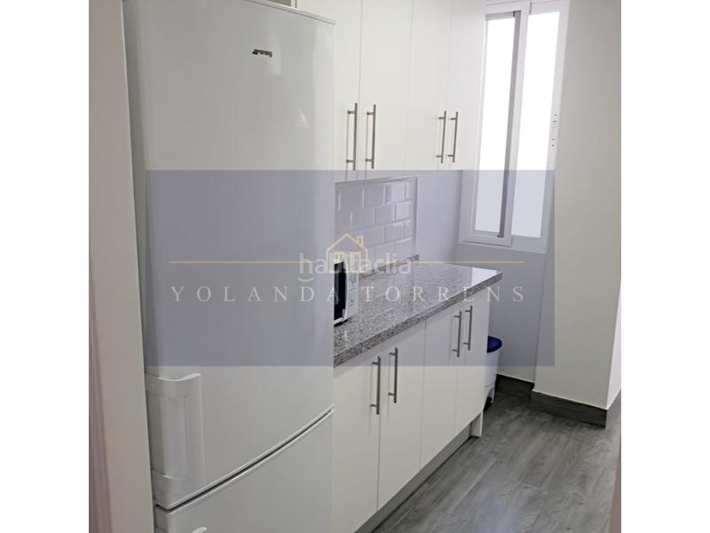 Foto df8cc1be-1cdc-49a8-bd70-71996884ed56. Pis amb aparcament piscina a La Paz Alcalá de Guadaira