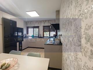 Haus  N/a. Fabulosa casa en residencial privado con 2 plazas garaje en una