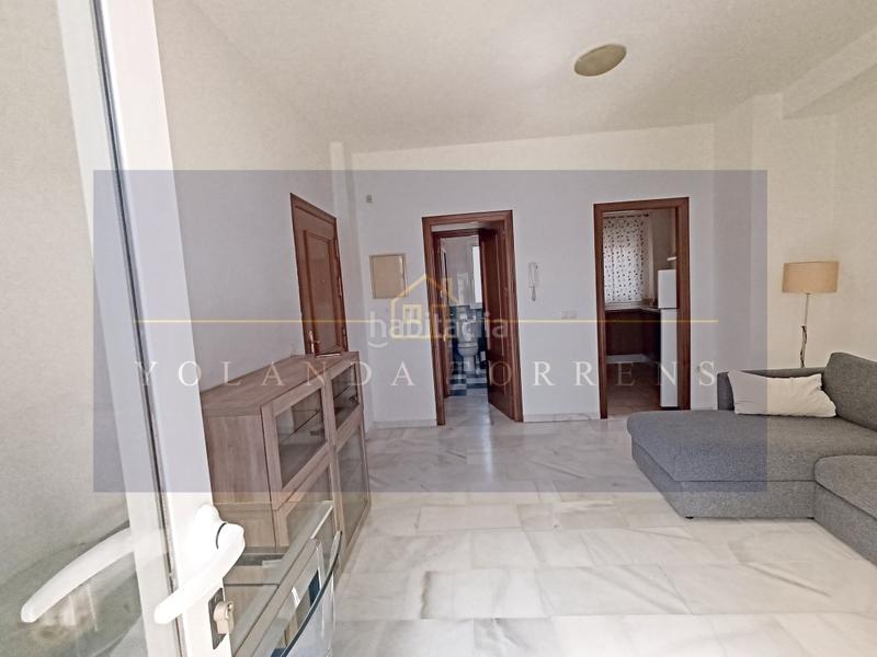 Foto d89cadbb-f7c1-42a8-a5f9-97f4393e835e. Appartamento in Centro Alcalá de Guadaira