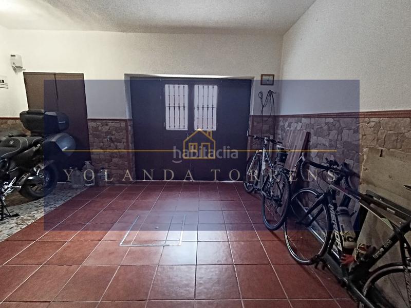 Foto ad80ae38-d7c8-43b4-94d1-e8bdcb9b0620. Casa con parcheggio in Oromana Alcalá de Guadaira