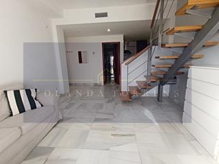 Maison  Calle rafael castaño. Casa dúplex amueblada entre silos y centro